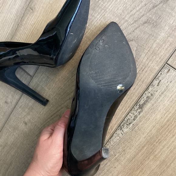 Jessica Simpson patent leather black heels, size 7 1/2 - Picture 4 of 7